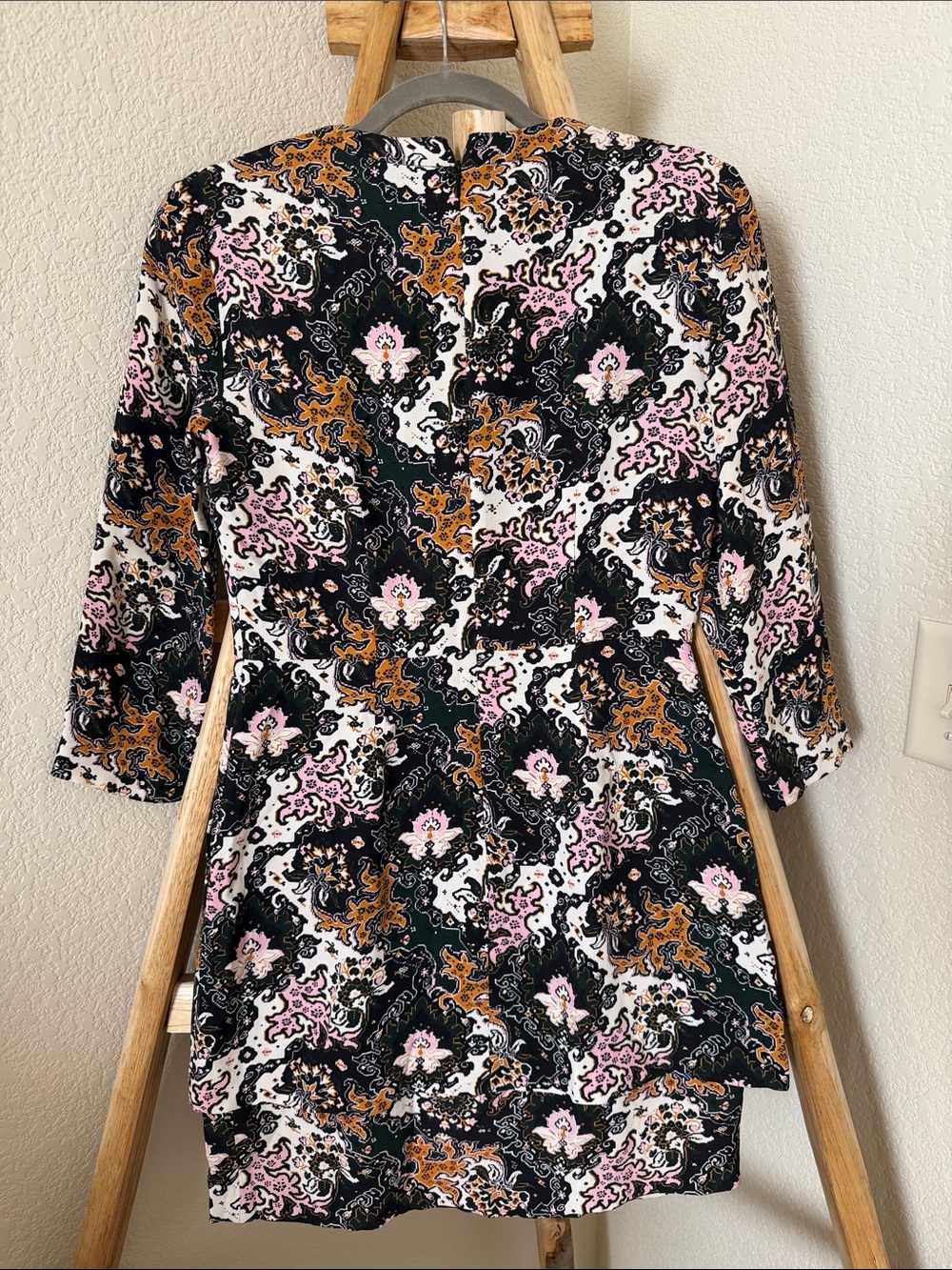 A.L.C. Tordi Floral 100% Silk Mini Dress with pockets - Picture 6 of 6